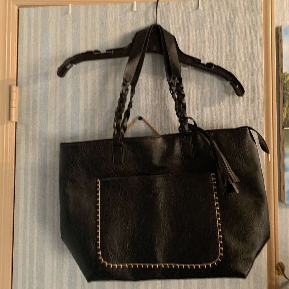 Weimeibaige Black Bag w/braided straps